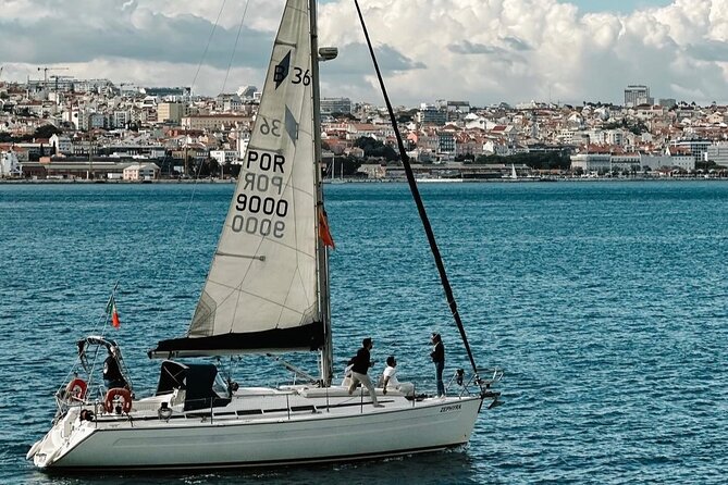 Sailboat Excursion along the Magnificent Tagus River - Sunset + onboard drink: the relaxed payoff you came for
