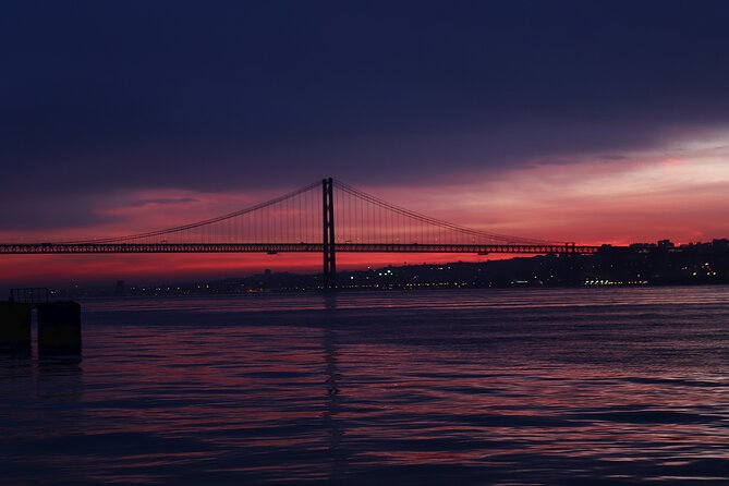 Sailboat Tour in Lisbon with drinks included | Morning and Sunset - Drinks, blankets, and the small-group feel that makes it work