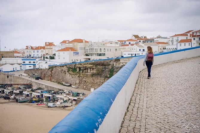 Senior Tourism: Gastronomic and cultural experience near Lisbon - Sintra time: UNESCO-era scenery with a flexible 2-hour window