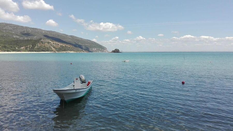 Sesimbra e Arrábida Natural Park: 1 Day Tour & Wine Tasting - Key Things You Should Not Miss