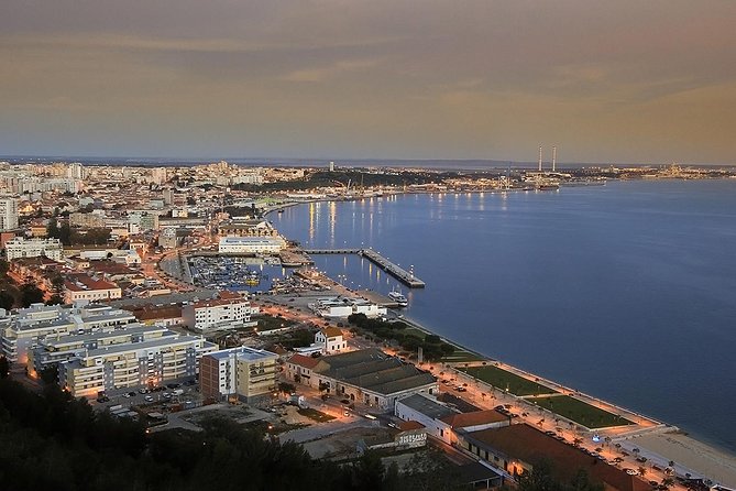 Setúbal Peninsula Private Wine Tour: Sesimbra, Azeitão and Arrábida - How the Private Format Works (and Why It Matters)