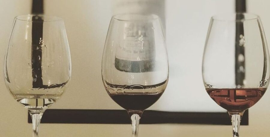 Setúbal Tour, Mountains & Sea, w/ Wine Tasting! FROM LISBON - Sesimbra lunch on your own: plan for a real meal