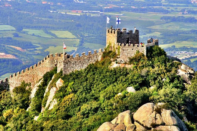 Simply Private and Family Portugal Tours knowing and Visiting What You Want - Pickup and Timing: Starting at 9:00 am Changes Everything