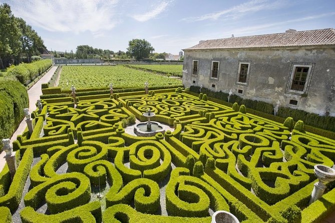 Simply Private and Family Portugal Tours knowing and Visiting What You Want - Why Rui Vasconcelos Style Makes This Tour Feel Different