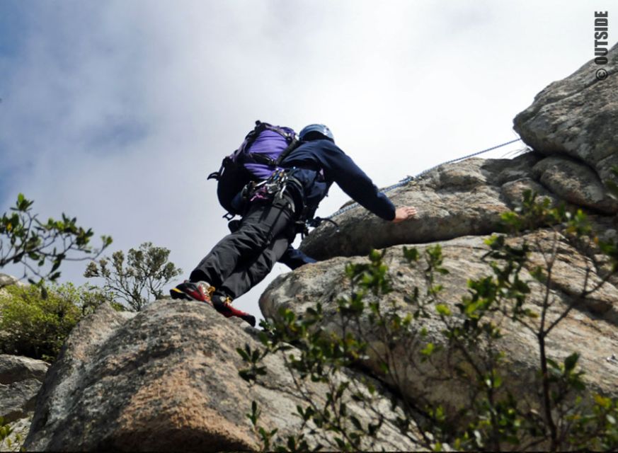Sintra: 3.5-Hour Rock Climbing Experience - Language and guide style: English and Portuguese support
