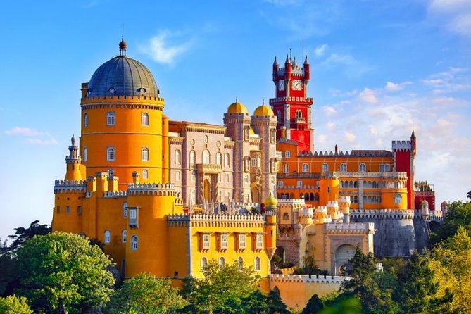 Sintra ALL PALACES - small groups (2-6pax) PRIVATE TOUR - Your guide and vehicle, why it matters more than you think