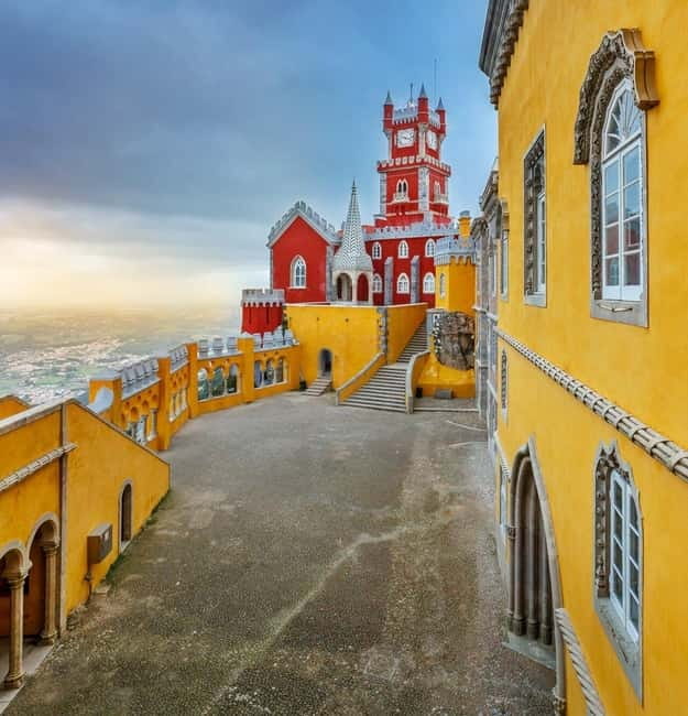 Sintra and Cabo da Roca – Exclusive Tour with a Local Guide - Quinta da Regaleira plus Seteais and Monserrate: the gardens and details track