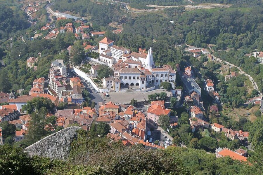 Sintra and Cascais: Full-Day Private Sightseeing Tour - Practical notes: timing, what to bring, and where it can go sideways