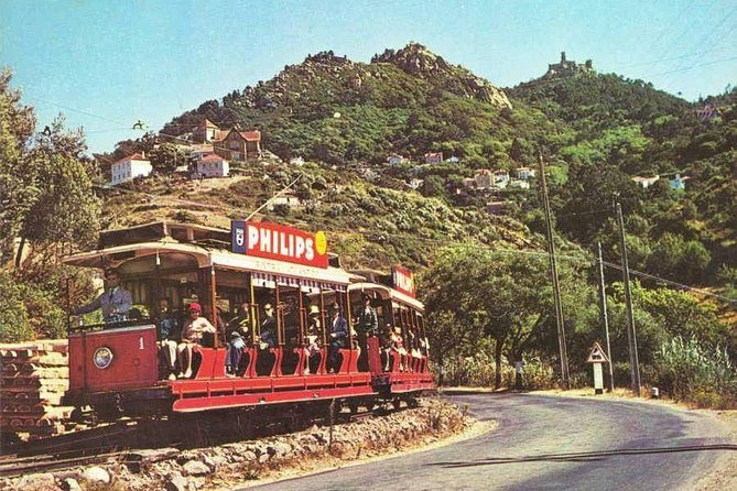 Sintra And Cascais Full-Day Tour with Local Guide - What to Wear, Bring, and Expect During the 7-Hour Day