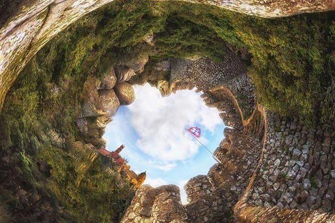 Sintra And Cascais Full-Day Tour with Local Guide - Entering Centro Histórico de Sintra, Get Your Bearings Fast