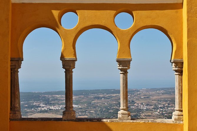 Sintra and Cascais Private Sightseeing Tour - Stop 1 in Lisbon: Pickup That Actually Matches Your Day