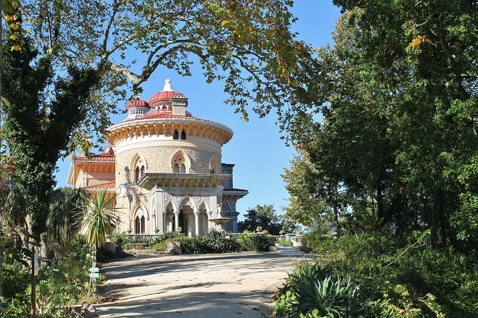 Sintra and Cascais Private Sightseeing Tour - Driving to Sintra: History and the Park You Cannot See From a Train