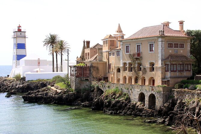 Sintra and Cascais Small Group Full-Day Tour from Lisbon - Cascais Historic Center: A Coastal Finale With Easy Walking