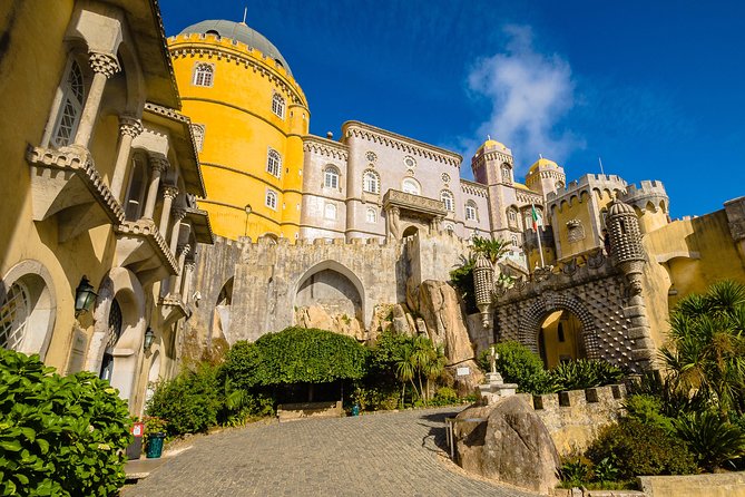 Sintra and Cascais Small Group Tour with Hotel Pick up & Ticket - Sintra and Cascais in One Day, what you really get
