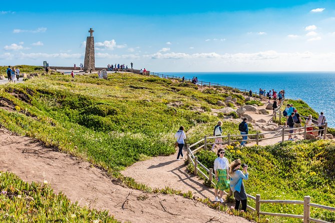 Sintra and Cascais Small Group Tour with Hotel Pick up & Ticket - Boca do Inferno, Hell’s Mouth and the geology of waves