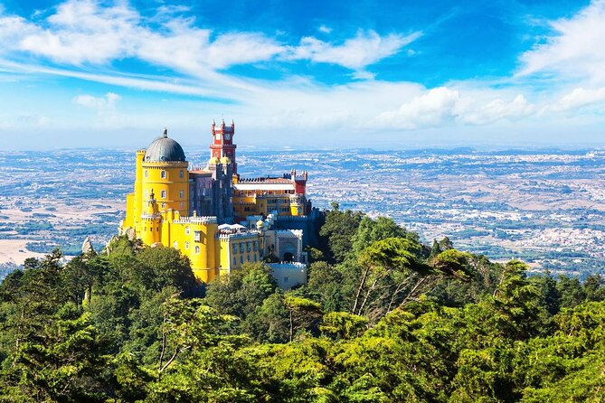 Sintra, Cascais & Cabo da Roca Full Day Tour from Lisbon - Sintra historic center break: what to do with your 90 minutes