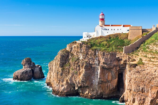 Sintra, Cascais & Estoril Private Tour - Palaces Tickets & Lunch - Entering Palácio Nacional: Moorish, Gothic, and Manueline all together