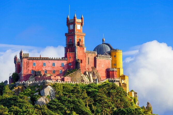 Sintra & Cascais Full Day - Private Tour in Classic Car - The 9:00 Start and How the Day Stays Organized