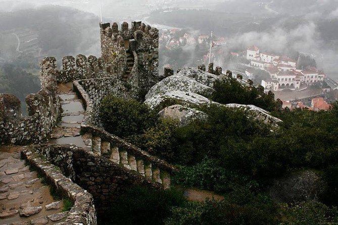 Sintra & Cascais Half-Day tour - Pena Palace and Park: the stop for big views, tickets separate