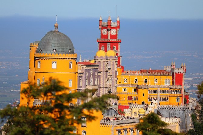 Sintra & Cascais Private Tour a Dreamlike Experience - Castelo dos Mouros: a quick fortress stop with Moors to Christians context