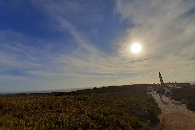 Sintra & Cascais: Private Tour Pena Park & Regaleira Included - Lunch break in Sintra, then back on the route