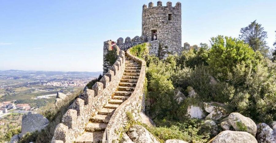 Sintra: Castle of the Moors Skip-the-Line Ticket+Audio Guide - The uphill approach and why shoes are your best “accessory”
