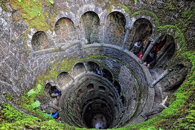 Sintra: Entry Ticket to Quinta da Regaleira and Guided Visit - Quinta da Regaleira is basically a theme park for history nerds