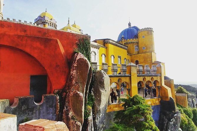Sintra Full-Day Private Tour - A Journey through Wonderland - Quinta da Regaleira: caves, secret wells, and the Initiation Well