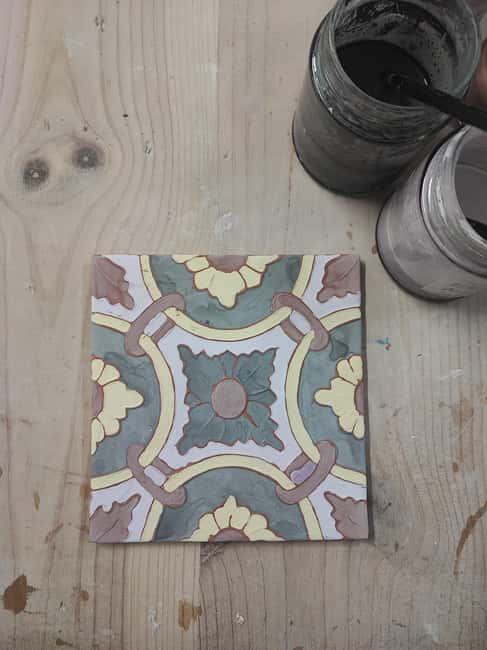 Sintra: Hispanic Moorish Tile Workshop - Aresta technique and Hispano-Moresque patterns, explained in real terms