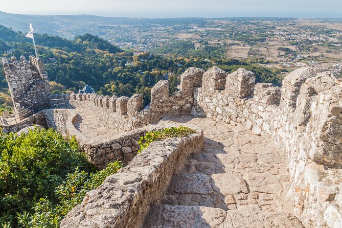 Sintra: Moorish Castle Entrance E-Ticket with Audio Guide - The walk inside: steep steps, wind, and viewpoint timing