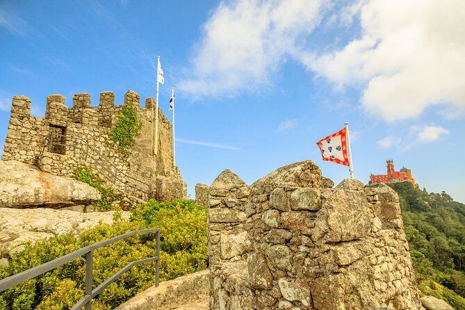 Sintra: Moorish Castle Entrance E-Ticket with Audio Guide - Accessibility and who should match the conditions