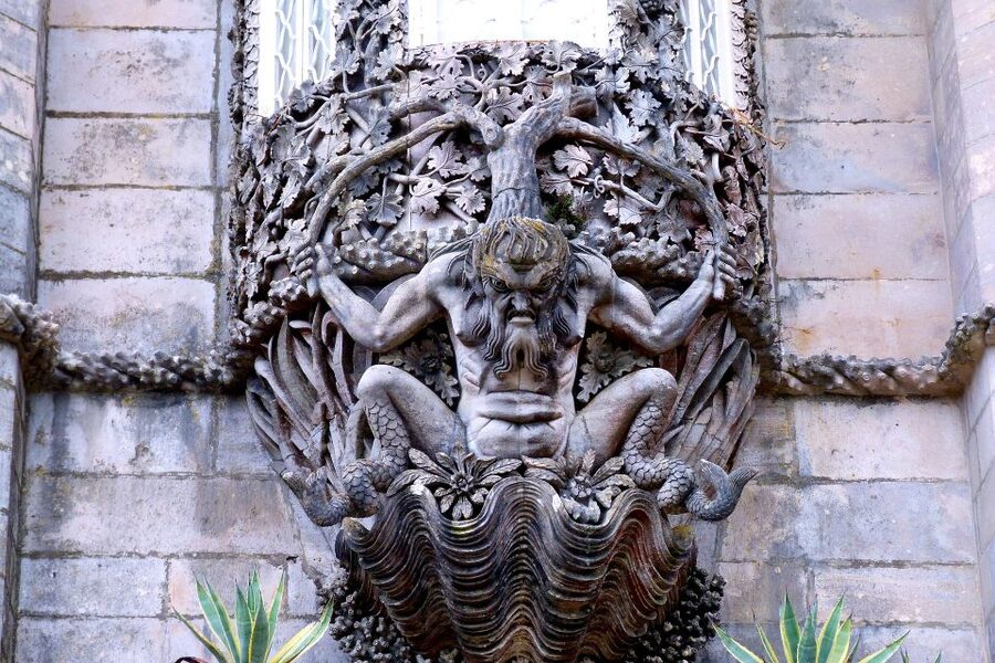 Sintra Palaces and Cascais Magical Experience Private Tour - Lunch and Free Time in Sintra: Don’t Skip the Reset