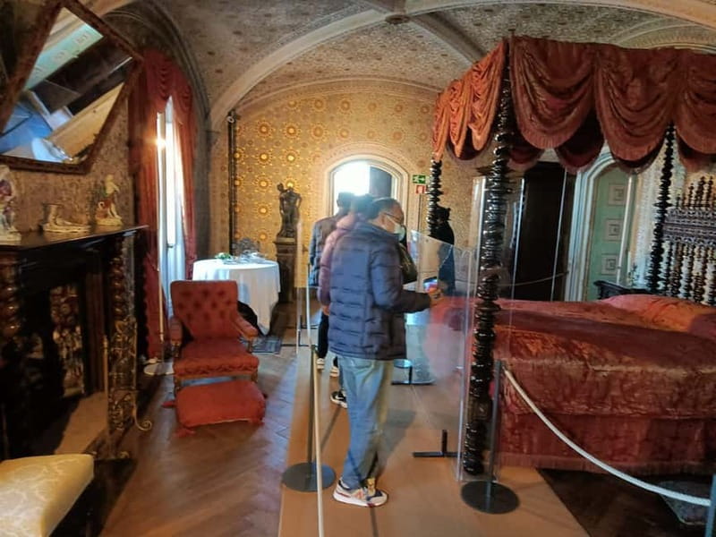 Sintra: Pena Palace and Park Entry Ticket with Tuk Tuk Ride - Palace Entry Timing and Limited Admission: How to Plan Your Flow