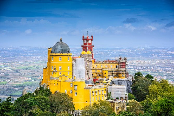 Sintra, Pena Palace, Cabo da Roca, Cascais Day Trip from Lisbon - Hotel pickup, group size, and what the start feels like
