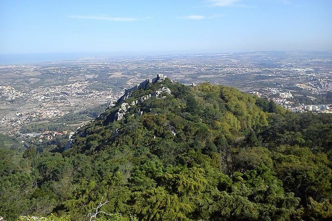Sintra, Pena Palace, Cabo Roca, Cascais Small Group from Lisbon - The guide factor: why people keep naming their host