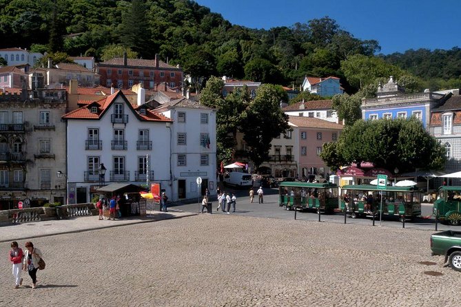 Sintra, Pena Palace, Cabo Roca, Cascais Small Group from Lisbon - Price and value: what you are really paying for