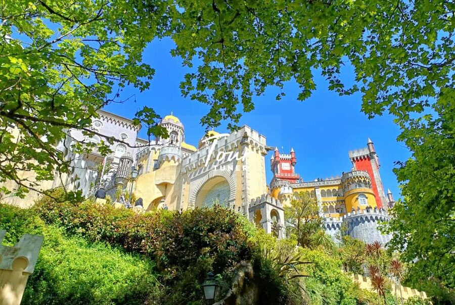 Sintra: Pena Palace. Moorish Castle. Cabo da Roca. & Cascais - Meeting time, pickup zones, and how the day keeps moving