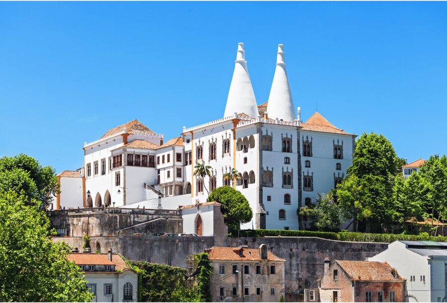 Sintra: Pena Palace, Quinta da Regaleira, Cabo da Roca and Cascais - Sintra Arrival: A Quick Guided Orientation Before the Big Walking