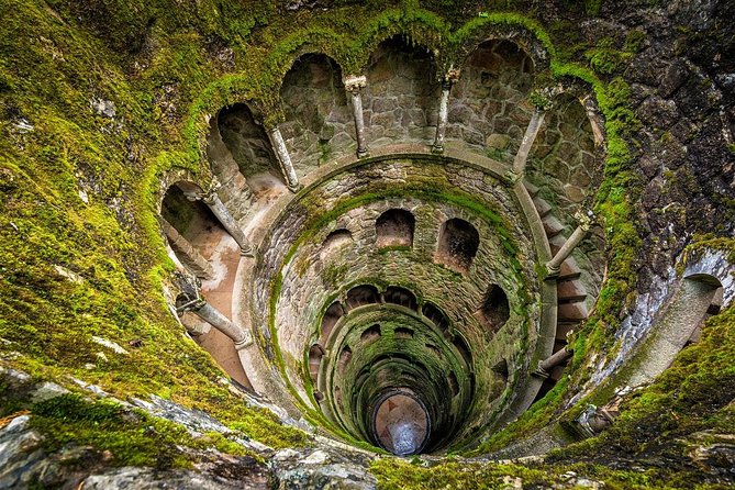 Sintra/Pena, Regaleira & Monserrate - A well-paced Sintra day that starts in Lisbon (and stays there)