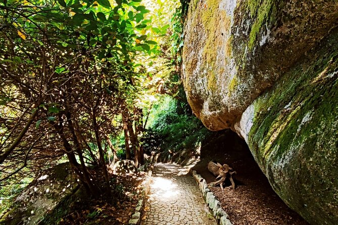 Sintra Private Hiking Adventure Tour - Fonte da Sabuga and Igreja de Santa Maria: quick stops that add story
