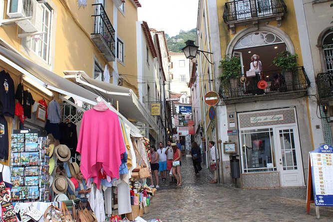 Sintra Private Tour - Stop 3: Centro Historico de Sintra, the UNESCO walk and snack stop (about 1 hour)