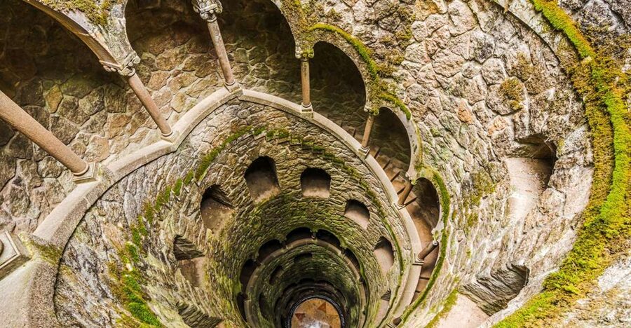Sintra: Quinta da Regaleira Entry Tickets with Host - Key highlights you will actually use