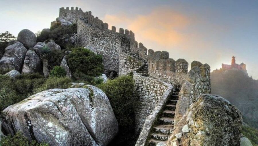 Sintra: Self-Drive Trip to All Monuments and Coast - How the guide support works (and why it’s not just a handout)