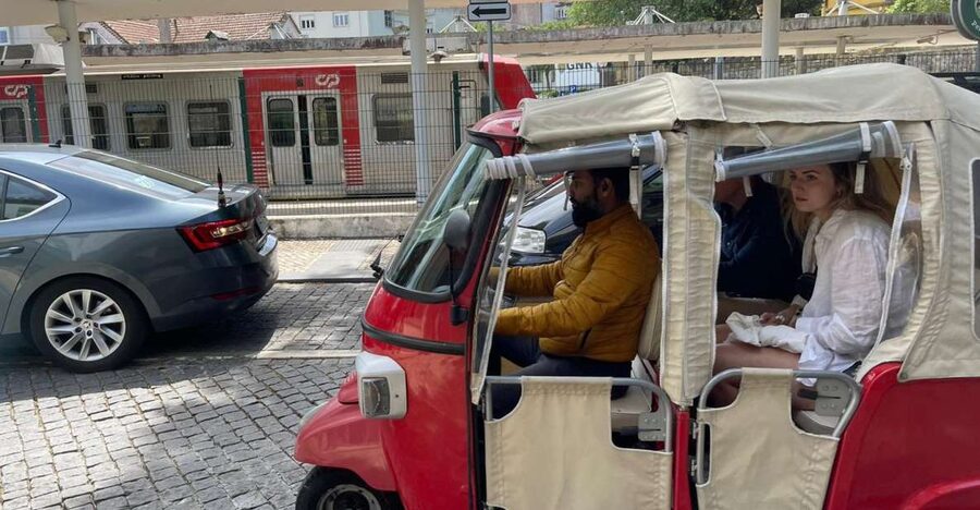 Sintra: -Sintra Sightseeing Tour With Tuk Tuk (1hr) - Sintra UNESCO, covered in about 1.5 hours by tuk tuk