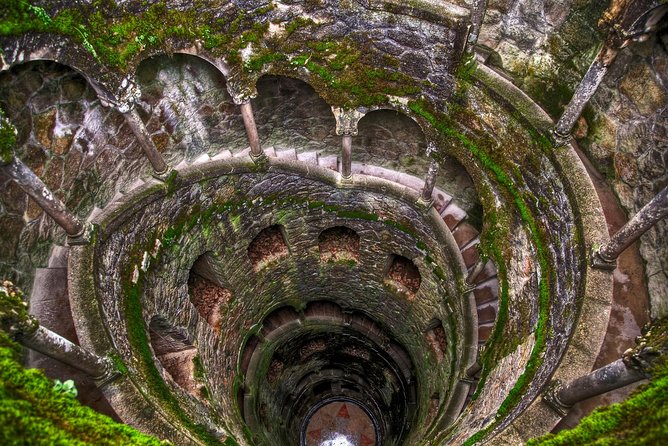 Sintra Small-Group Tour: Let the Fairy Tale Begin with Pick Up - Pena Palace: how tickets work, and how to protect your entry time