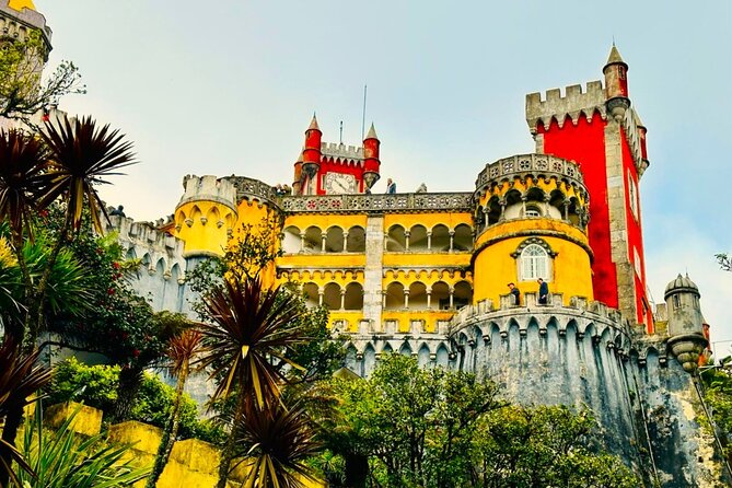 Sintra Splendor and Cascais Coastline Full Day Private Tour - Entering the Pena Palace experience: more than a look at the outside