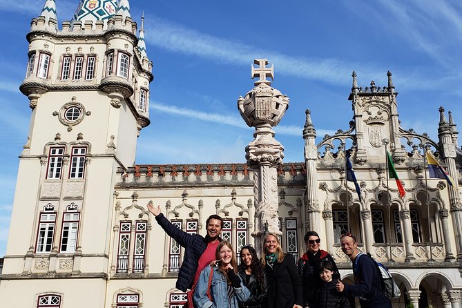 Sintra to Cascais: 2 Palaces, 4 Sites, Small Group 10 Hour Tour - Lunch at Praia das Maçãs: good views, but it is your time to plan