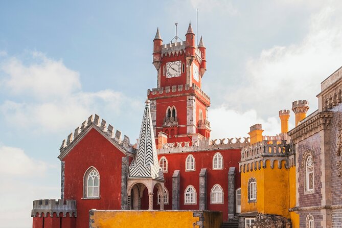 Sintra tour to Pena Palace in vintage car - Private day tour - Why this Pena Palace day feels different from bus tours