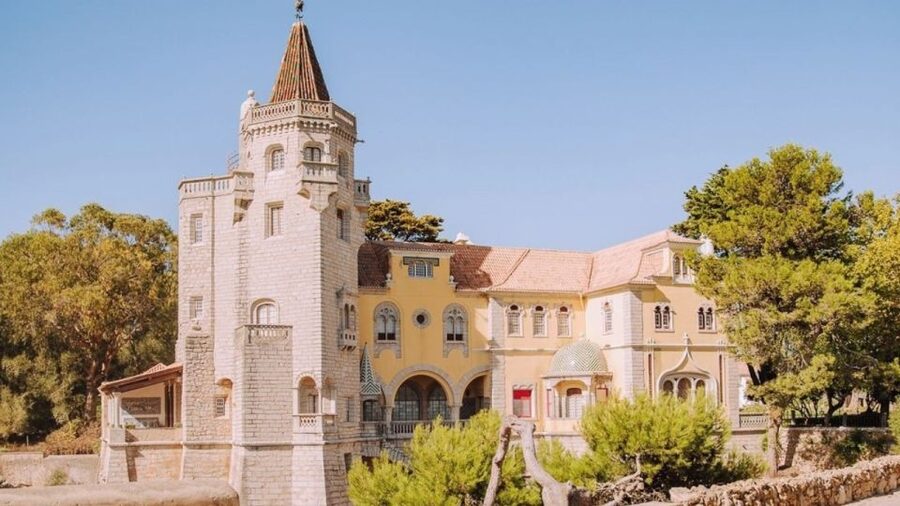 Sintra Tour w/ Pena Palace, Cascais & Cabo Roca, FROM LISBON - Cascais Free Time: The Best Kind of Break in the Middle of the Day