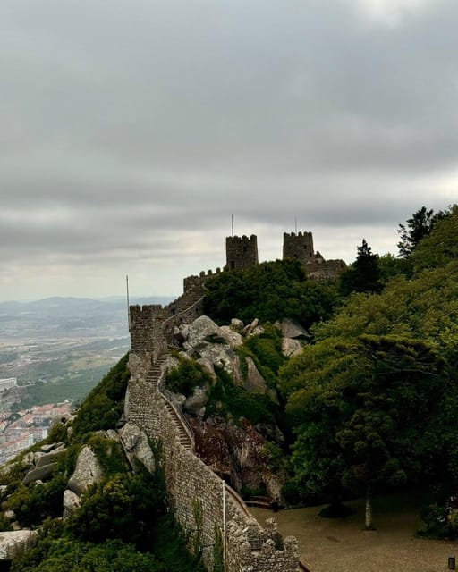 Sintra Tour With Tuktuk - Stop 1: Sintra Palace area, start in the oldest lanes